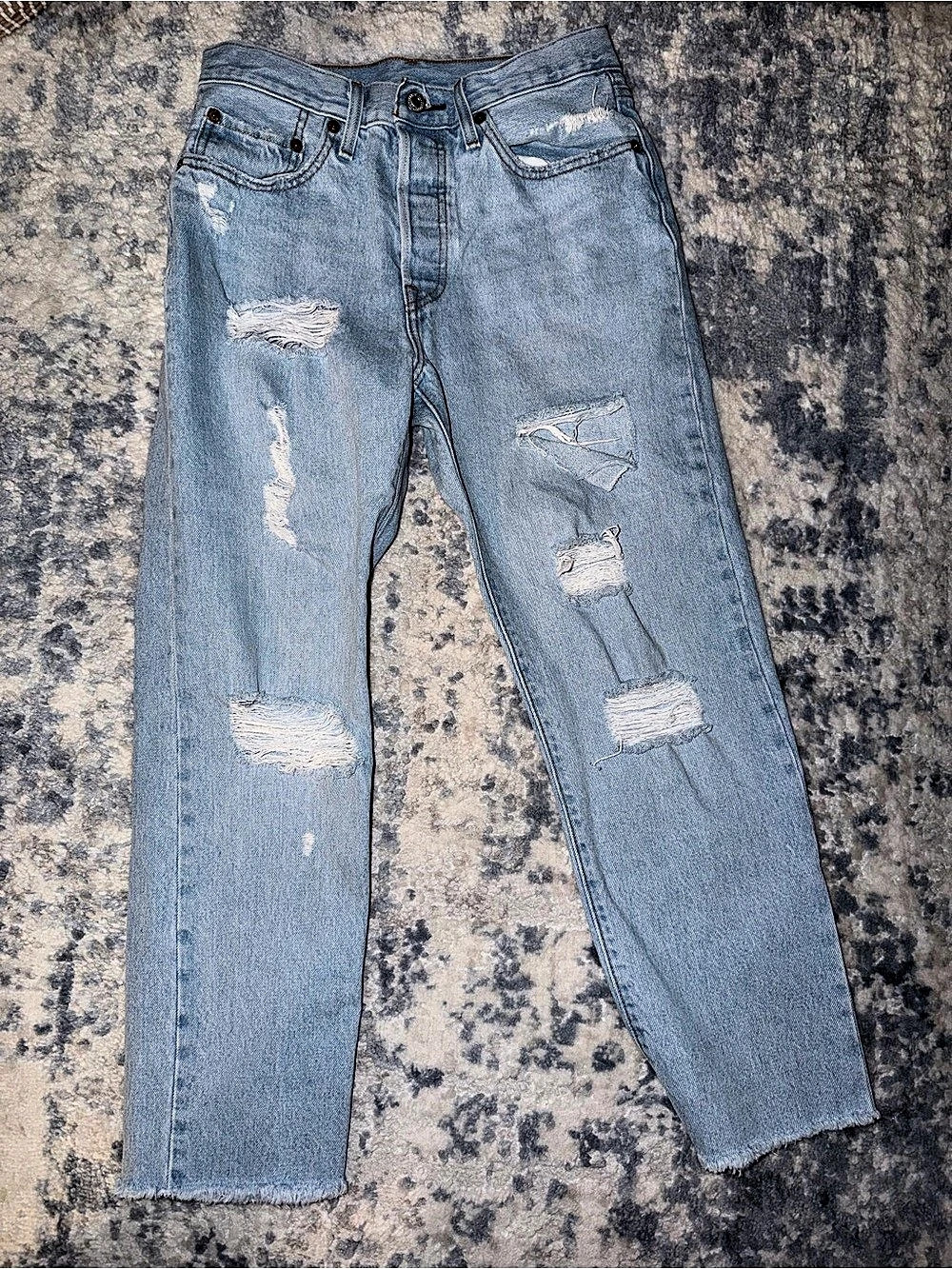 Levi's 501 High Waisted Straight Leg Jeans - Picture 2 of 3